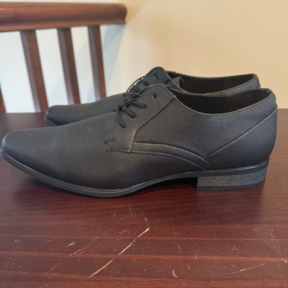 Calvin Klein Benton 2 Black textured oxford men’s dress shoes size 9 - Picture 7 of 13